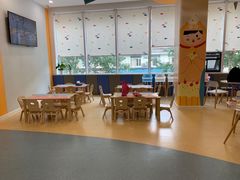 -戊辰亲子游泳俱乐部