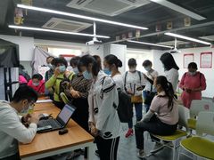 -天鹅到家·保姆月嫂育儿嫂(天河店)