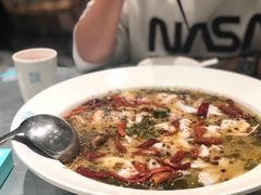 -姚姚酸菜鱼·金戈戈香港豉油鸡(喜荟城联名店)