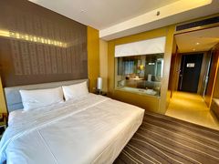 -青岛富力艾美酒店