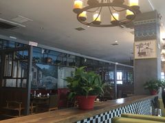 大堂-小牛海记潮汕牛肉店(永定路店)