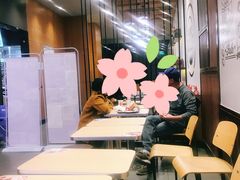 -汉堡王(大连柏威年餐厅店)