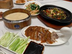 -梅利汴京烤鸭•开封豫菜地标店(东大街店)