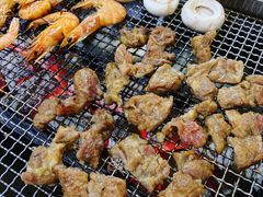 烤牛肉-马路牙子地桌烤肉(工体店)