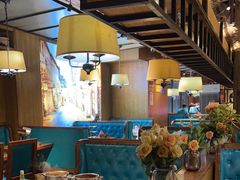 -领鲜活海鲜榴莲自助火锅(东门店)