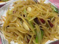 -洪霞餐馆