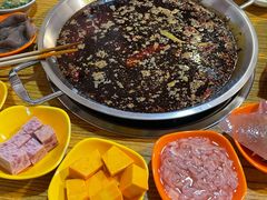 -毛毛老火锅(八年观音桥店)