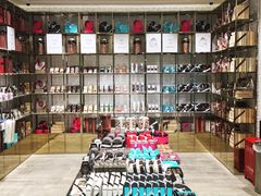 -VENCHI 闻绮(北京国贸商城店)