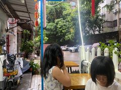 -小梁哥云吞面(黄贝岭店)