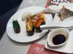 -四海一家自助餐(益田假日广场店)