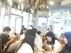 大堂-星巴克臻选(深圳龙岗万科店)