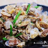 一家让你吃出幸福感的小龙虾店，超赞的油焖大虾、鬼起火吮指辣卤小龙虾