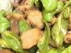 -鑫渔港海鲜本地菜·山海关浑锅(东戴河店)