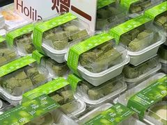 -好利来(上海虹桥新天地Lab主题店)