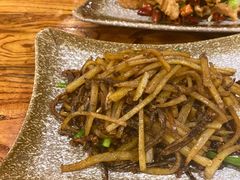 -滇香肴·云南菜蒸汽石锅鱼(云南北路店)