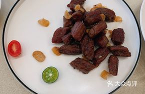 Garlic Beef Cubes