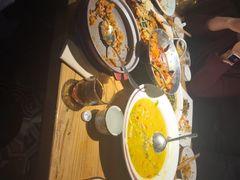 -小三峡食府(西五路店)