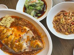 -大中华酒楼·主席武昌鱼·武汉美食地标(江汉路步行街店)