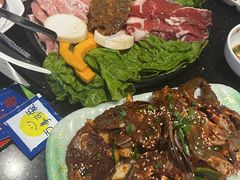 -木槿花韩式炭烤·熟成肉工坊(孙文东路店)