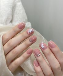 -RL Nail·瑞丽美甲美睫品牌原创店