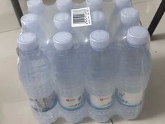 -良品铺子(白云新世界店)