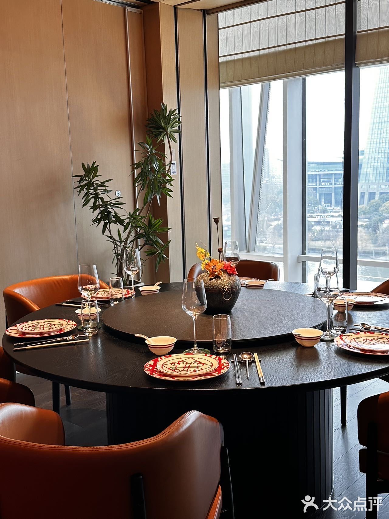 杭州首店❗️❗️来锦楼品新式杭帮菜🥰