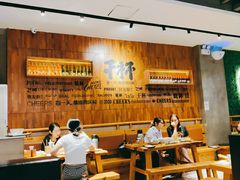 大堂-木屋烧烤(创意园店)