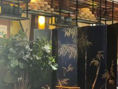 -八府香鸭·啫啫煲(华山路店)