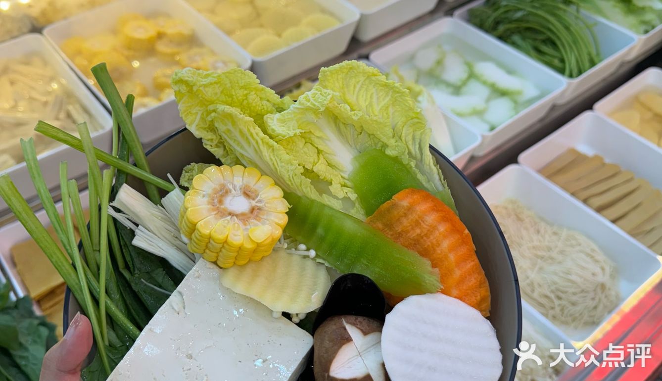  济南高新万达！！终于开了！鲜切牛肉自助火锅