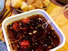 -野山舂·贵州现舂酸汤火锅(鸿通城店)