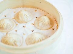 鸡汁灌汤小笼包-唐阁海景中餐厅·早茶·粤菜•生日聚餐(海口朗廷酒店)