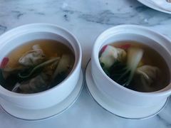 菜胆云吞炖鸡-唐阁海景中餐厅·早茶·粤菜•生日聚餐(海口朗廷酒店)