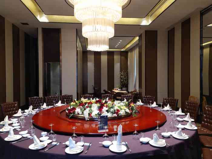 富黎华海鲜大酒楼(金山店)-"喜欢99他们家的脆皮烤鸭 海鲜很鲜美,.