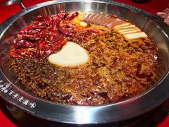 谭鸭血经典红锅-谭鸭血老火锅(图书馆店)