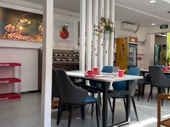 -毛辣果·贵州红酸汤牛肉火锅(西单店)
