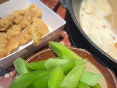 -赵美丽·重庆社区火锅·直营店(火车东站·中豪国际店)