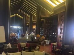 -时光吧·大堂吧·丽江和府洲际度假酒店
