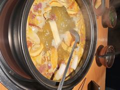 -一朵菌·野生菌探索家火锅(南亚店)