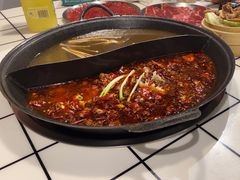 -鹿鸣山草本茶香火锅(园西路店)