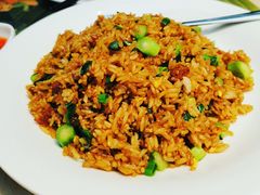 招牌腊味炒饭-大树餐厅(红旗街万达店)