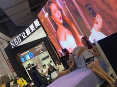 -上海跨国采购会展中心