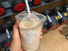 -星巴克臻选(威海威高广场店)