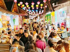 -东南亚风情赶摆街夜市