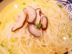 鸡汤银丝面-二孃鸡爪爪(东风路总店)