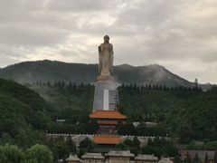 -中原大佛景区