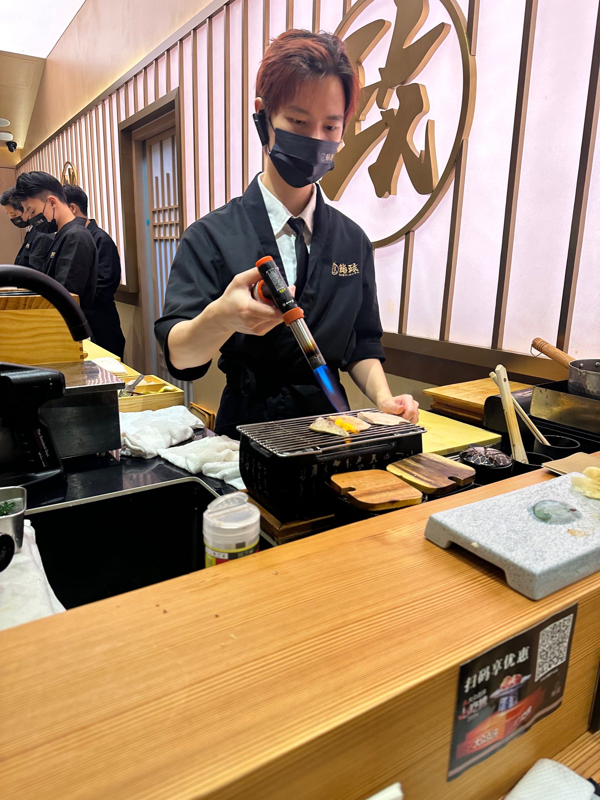 帅哥师傅:寿司制作幕后花絮