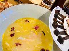 -芸南道·过桥米线(昆明老街旗舰店)