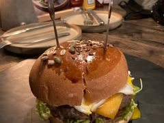 -HIGH FIVE哈福手工汉堡(桂林路店)