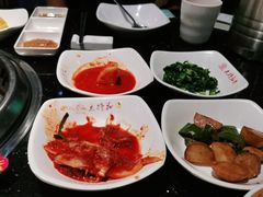-木槿花韩式炭烤·熟成肉工坊(孙文东路店)