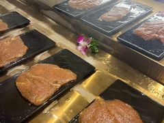 -享遇.锅姥姥牛排海鲜自助(小寨店)